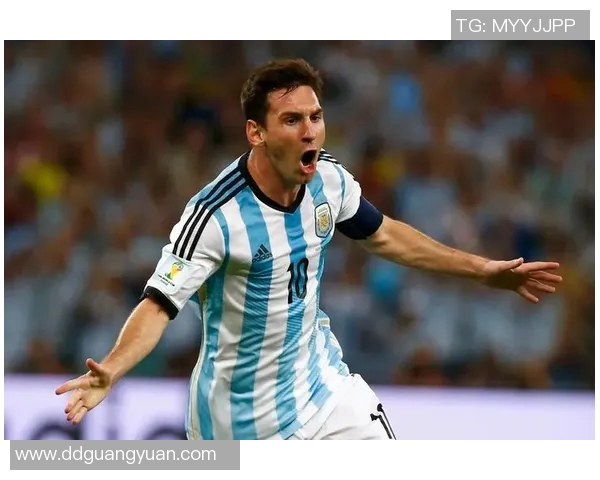 足球明星名字中带有西字的球员有哪些他们的成就与影响力分析